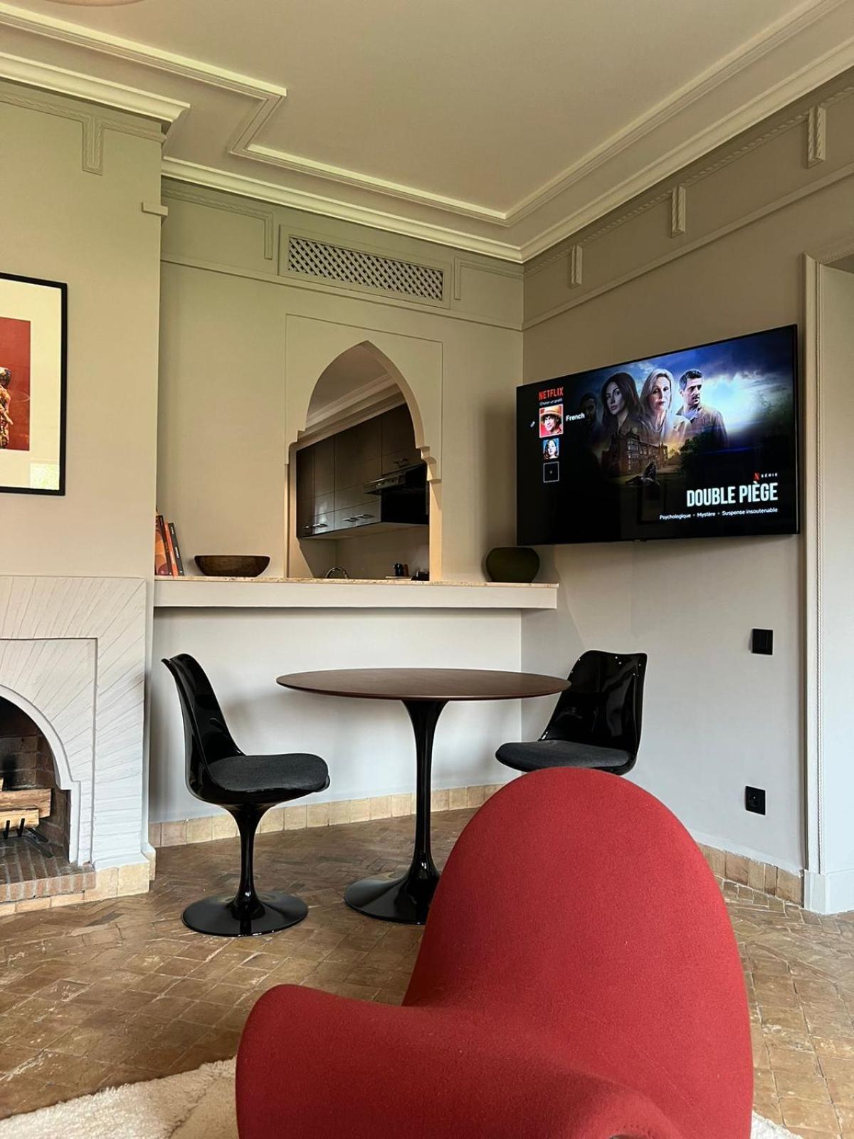 Avec Piscine Dans Belle Privee Appartement *